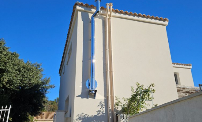 Pose et installation d'un collier de cheminée pour pose d'un poêle à Caumont-sur-Durance, Caumont-sur-Durance, O2 SERVICES